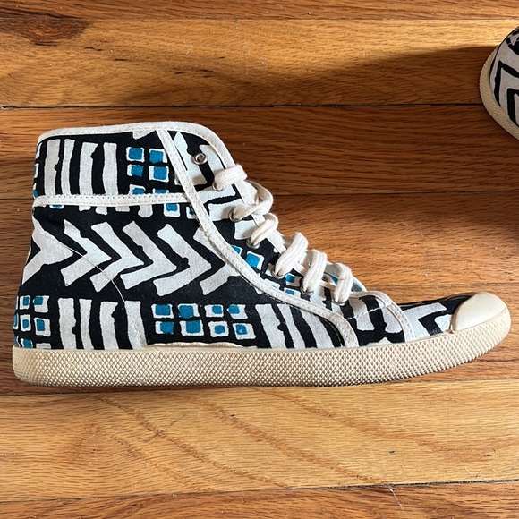 Unique high tops - Picture 3 of 4